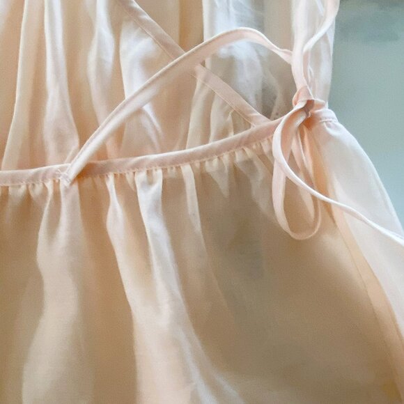 Levi's - 3/4 Sleeve, Vneck, Side Tie, Light Peach Colour, Boho, Top, Size XS - Picture 4 of 8